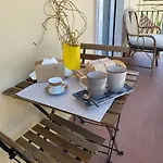 Διαμέρισμα Sole Raggiante Lia Darzillo *