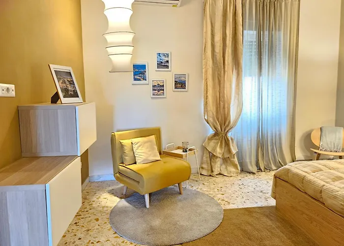 Sole Raggiante Lia Darzillo Lejlighed